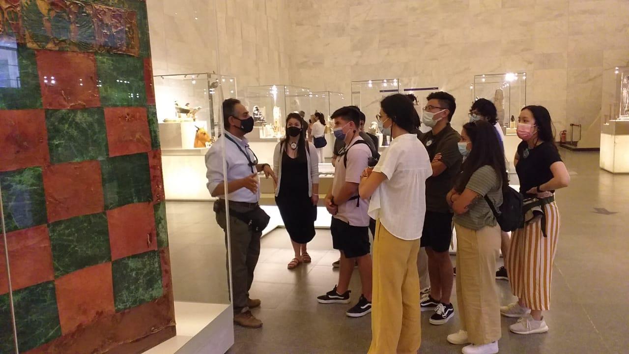 وفود سياحية من دول العالم تزور متحف الحضارة​