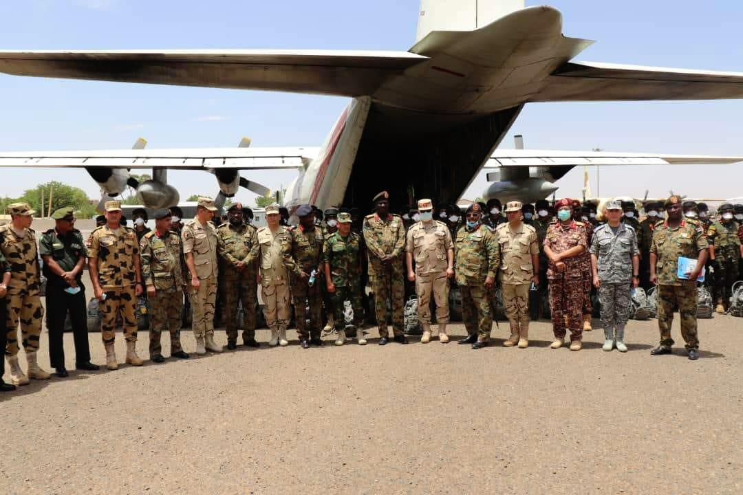 وصول القوات المصرية المشاركة في التدريب المشترك حماة النيل إلى السودان 