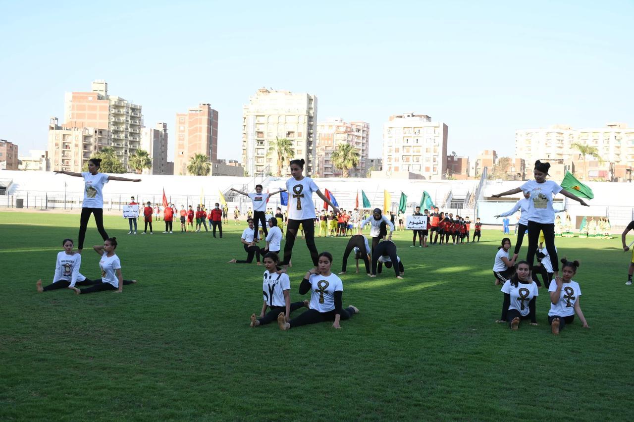 محافظ الفيوم يشهد مراسم إطلاق شعلة أولمبياد الطفل المصري