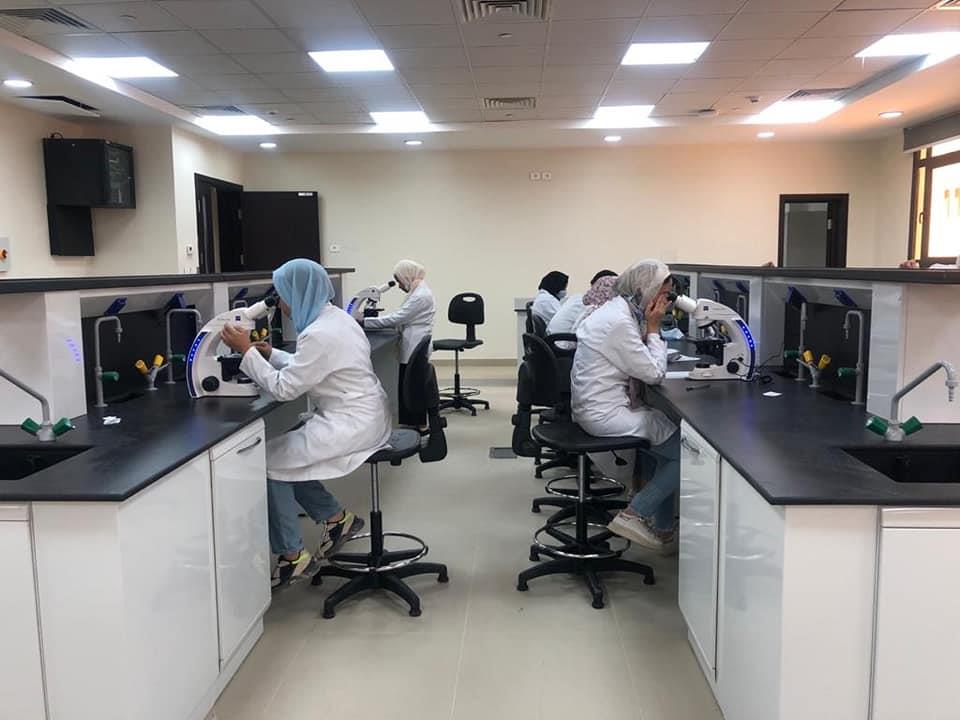 الاجراءات الاحترازية داخل الجامعة  (2)