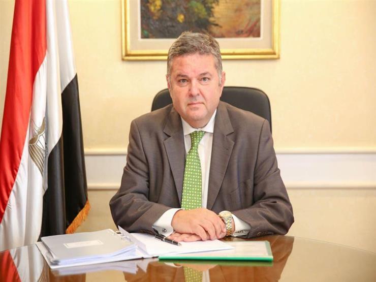 قطاع الأعمال: وقف التفاوض مع الشريك الصيني لإنتاج السيارة الكهربائية.. والبحث عن بديل قطاع الأعمال: وقف التفاوض مع الشريك الصيني لإنتاج السيارة الكهربائية.. والبحث عن بديل