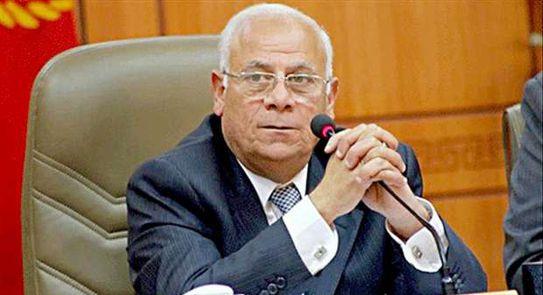 محافظ بورسعيد: الانتظام في الدراسة شرط لدخول الطلاب الامتحانات محافظ بورسعيد: الانتظام في الدراسة شرط لدخول الطلاب الامتحانات