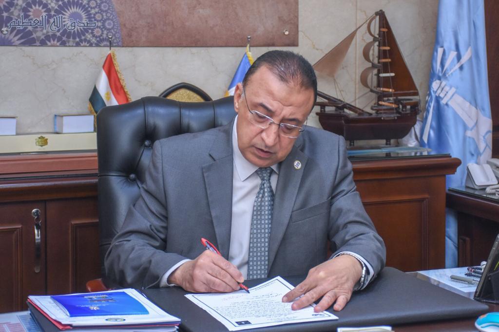 محافظ الإسكندرية يعتمد تنسيق الثانوي العام