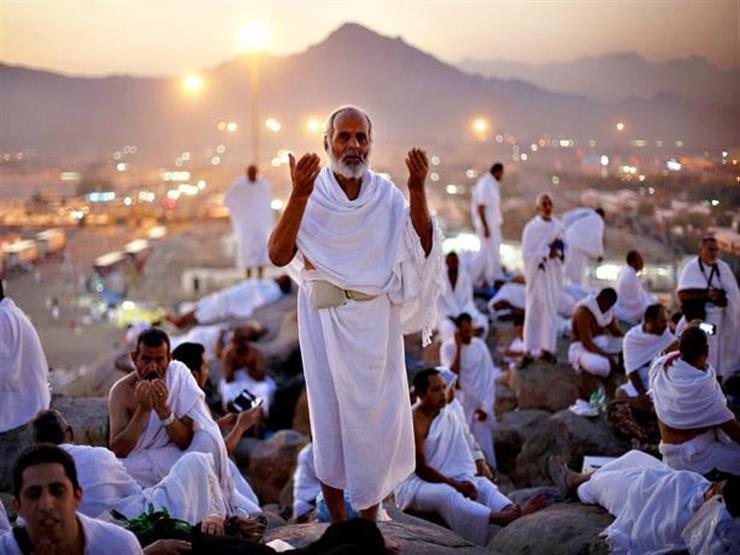 غداً.. العليا للحج تناقش حصة وزارة السياحة.. وتوقعات بزيادة الأسعار 30 % غداً.. العليا للحج تناقش حصة وزارة السياحة.. وتوقعات بزيادة الأسعار 30 %