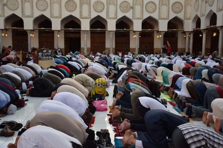 ماذا تفعل لو فاتتك الركعة الأولى في صلاة العيد؟.. تعرف على رد البحوث الإسلامية ماذا تفعل لو فاتتك الركعة الأولى في صلاة العيد؟.. تعرف على رد البحوث الإسلامية