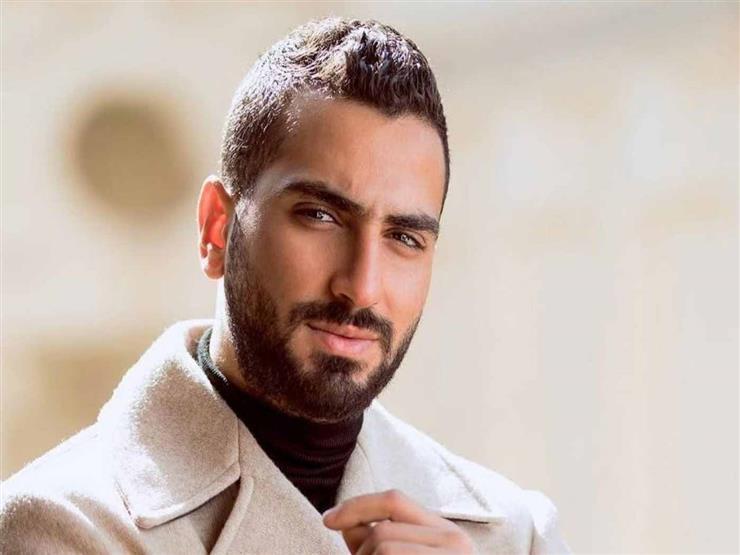 خاص بالفيديو| الشرنوبي خليفة المسلمين بـ"ياما في الجراب".. وهذا ما قاله عن الفخراني خاص بالفيديو| الشرنوبي خليفة المسلمين بـ"ياما في الجراب".. وهذا ما قاله عن الفخراني