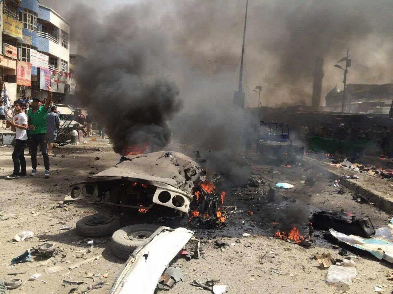 انفجاران يهزان العاصمة العراقية بغداد (فيديو) انفجاران يهزان العاصمة العراقية بغداد (فيديو)