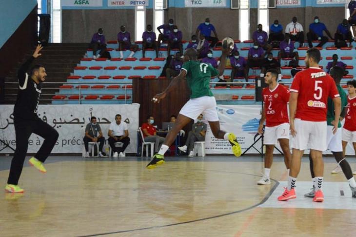 الأهلي يتأهل إلى نهائي كأس أفريقيا لكرة اليد بحثا عن اللقب الرابع الأهلي يتأهل إلى نهائي كأس أفريقيا لكرة اليد بحثا عن اللقب الرابع