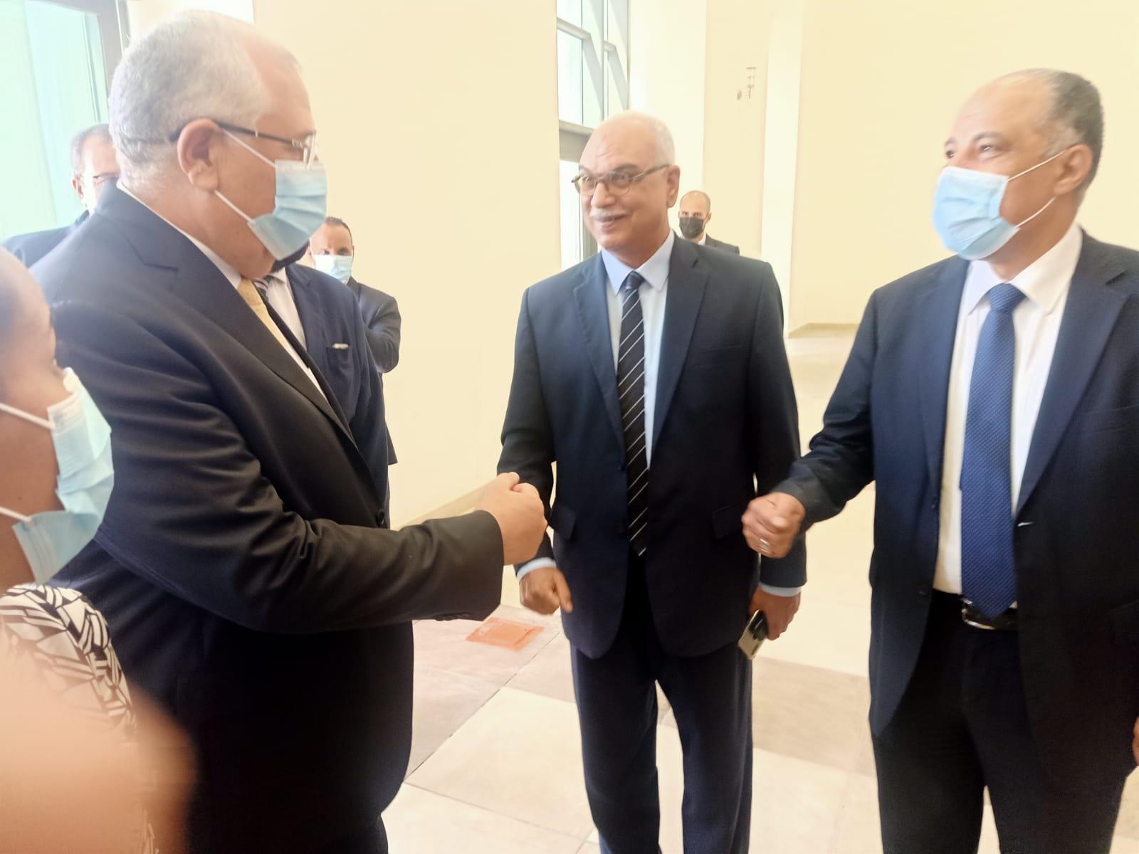 وزير الزراعة يصل مركز مصر للمعارض الدولية لافتتاح معرض صحاري