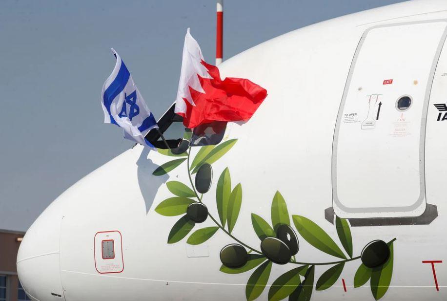 جانب من طائرة وزير الخارجية الإسرائيلي