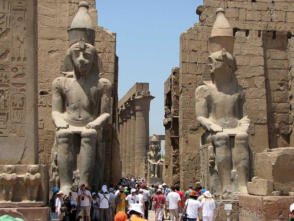 السياحة: الماراثون الدولي بالأقصر يساهم في الترويج للمقصد السياحي المصري السياحة: الماراثون الدولي بالأقصر يساهم في الترويج للمقصد السياحي المصري