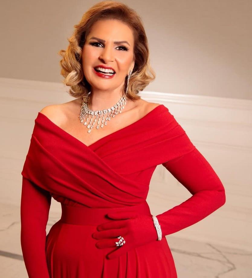 100 شخصية.. يسرا تكشف تفاصيل برنامجها الجديد "كلام في الحب" 100 شخصية.. يسرا تكشف تفاصيل برنامجها الجديد "كلام في الحب"