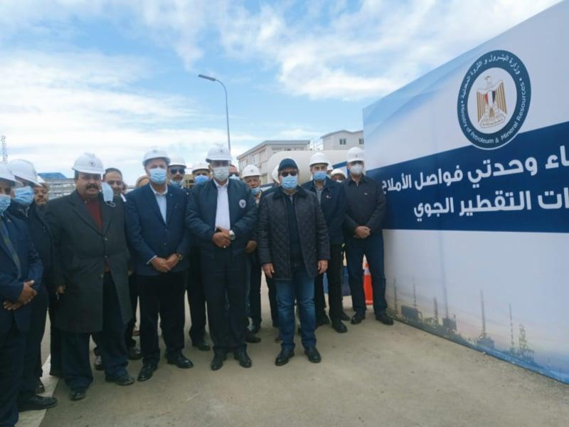 وزير البترول يتفقد عددًا من المشروعات الاستراتيجية الجديدة بالسويس وزير البترول يتفقد عددًا من المشروعات الاستراتيجية الجديدة بالسويس