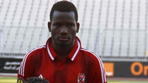 وفاة أوسو كونان لاعب الأهلي السابق على يد أحد أقاربه وفاة أوسو كونان لاعب الأهلي السابق على يد أحد أقاربه
