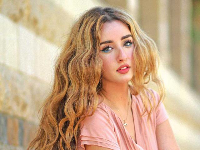 هنا الزاهد تعلن تعافيها من كورونا هنا الزاهد تعلن تعافيها من كورونا