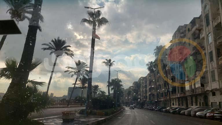 غيوم وأمطار خفيفة في الإسكندرية