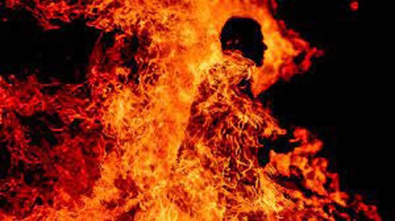 عامل يقتل زوجته حرقا بالجيزة: "زهقتني في عيشتي"