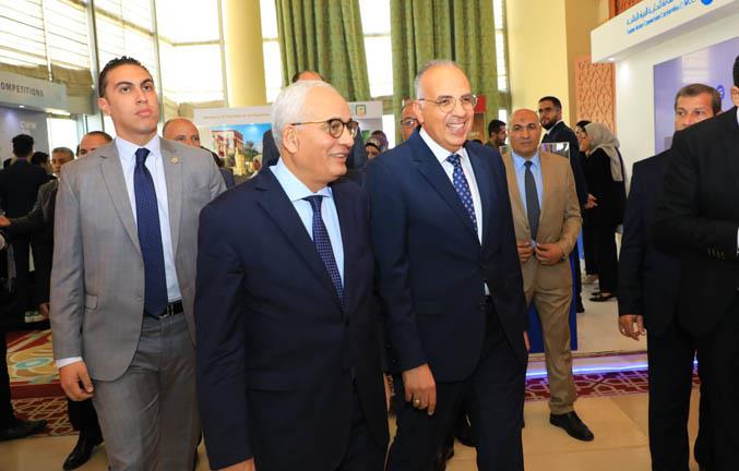 وزيرا الري والتعليم يشاركان في جلسة لعرض المشروعات الفائزة بأسبوع القاهرة للمياه (9)
