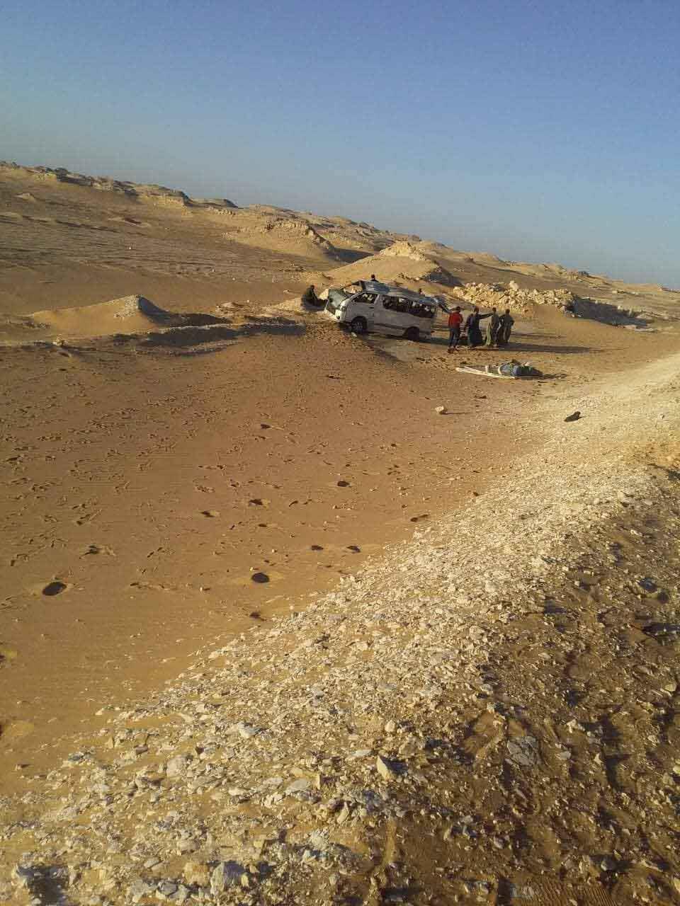 حادث ميكروباص الخارجة في الوادي الجديد