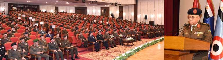 وزير الدفاع يشهد مناقشة البحث الرئيسي لإدارة الشئون المعنوية للقوات المسلحة