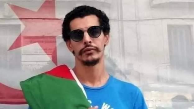 أحرقوا مواطن ونكلوا بجثته.. الإعدام لـ49 شخصًا في الجزائر أحرقوا مواطن ونكلوا بجثته.. الإعدام لـ49 شخصًا في الجزائر