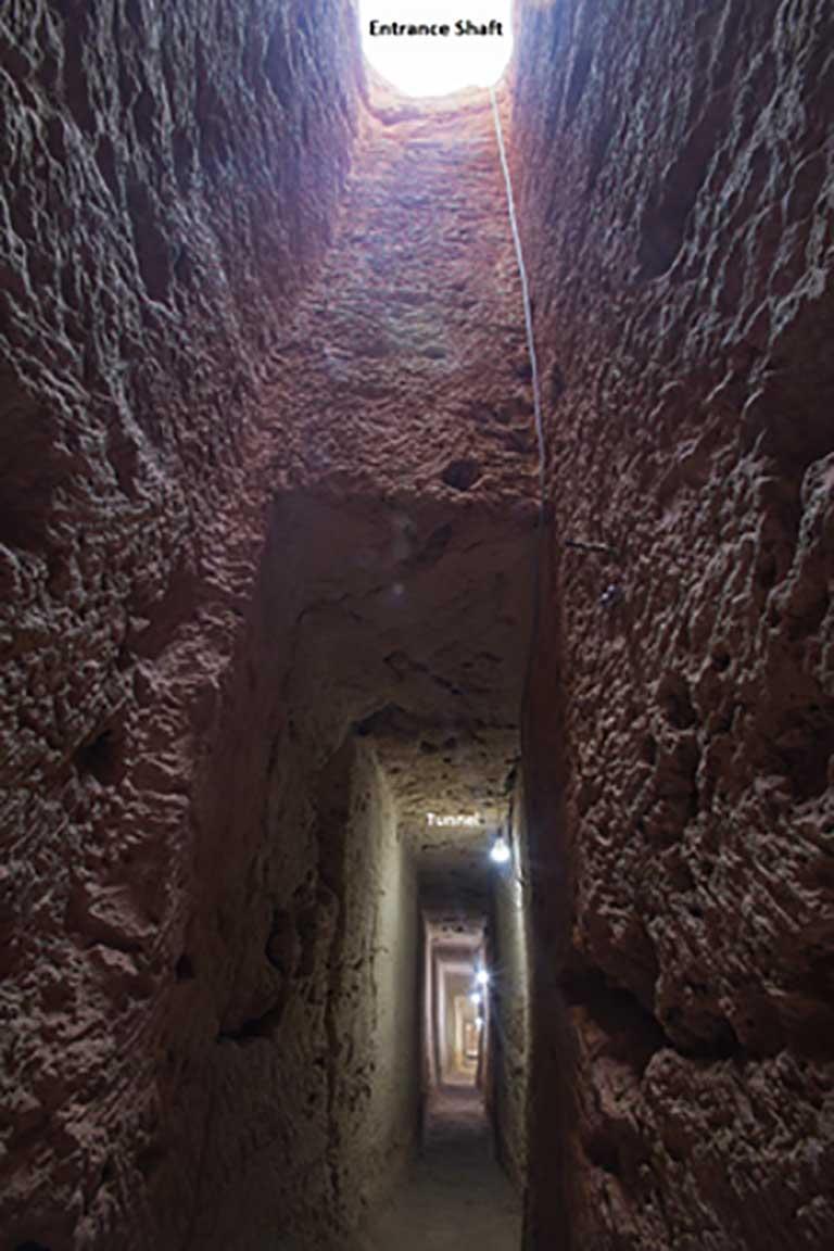 اكتشاف نفق صخري بمنطقة معبد تابوزيريس ماجنا غرب الإسكندرية