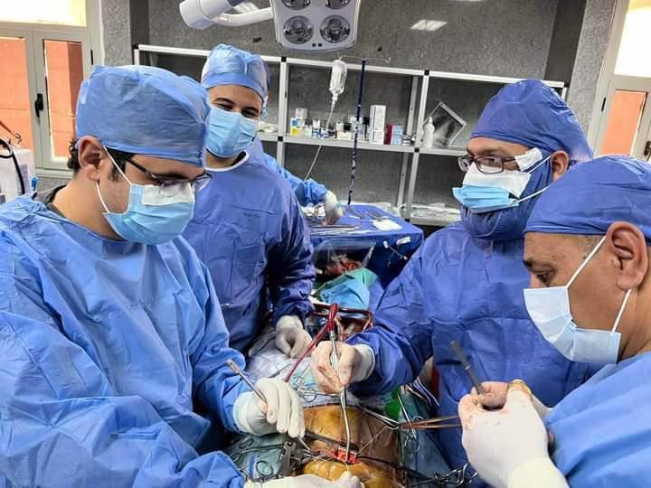 نجاح أول جراحة لتغيير الصمام الميترالي في مستشفى بنها الجامعي  