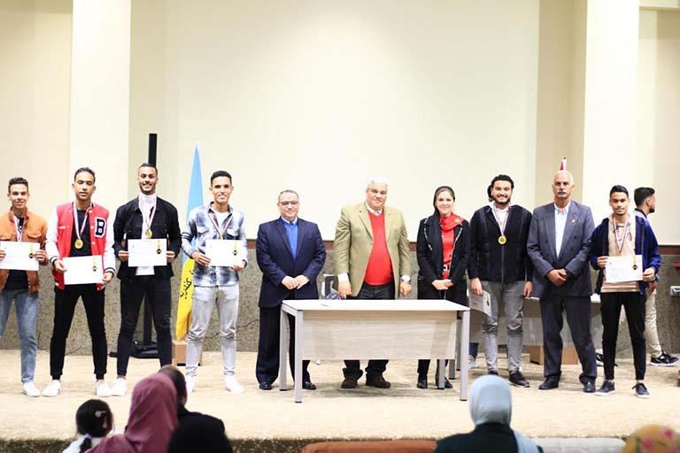 جامعة برج العرب التكنولوجية تكرّم الطلاب الفائزين