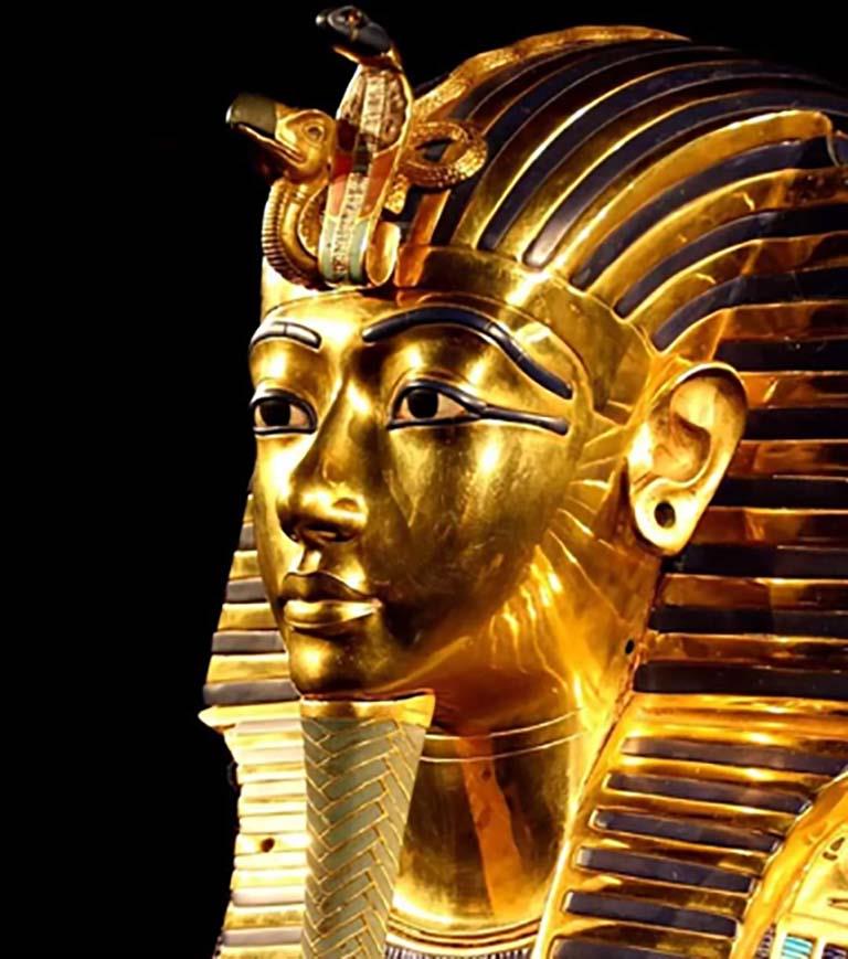 أين اختفى جثمان زوجته.. 4 ألغاز لا تحل عن توت عنخ آمون أين اختفى جثمان زوجته.. 4 ألغاز لا تحل عن توت عنخ آمون