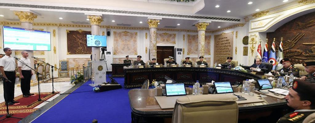 الرئيس السيسى يشهد اختبارات كشف الهيئة للمتقدمين للكليات العسكرية