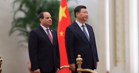 التعاون الثنائي ومكافحة الإرهاب.. تفاصيل لقاء السيسي ونظيره الصيني التعاون الثنائي ومكافحة الإرهاب.. تفاصيل لقاء السيسي ونظيره الصيني