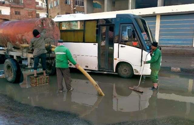 إزالة مياه الأمطار في شوارع الشرقية 