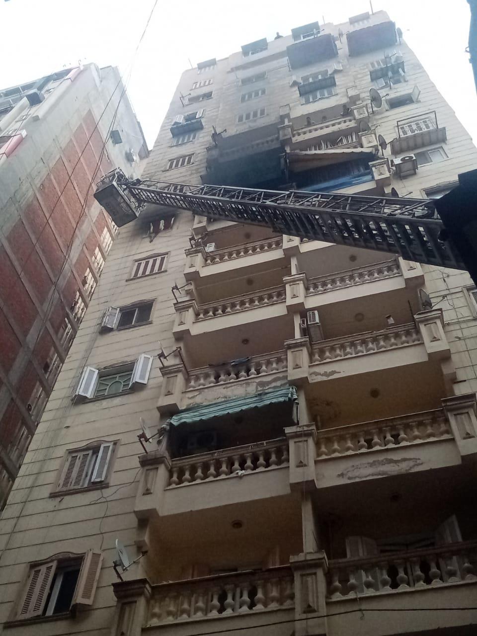 حريق في شقة سكنية بالإسكندرية 