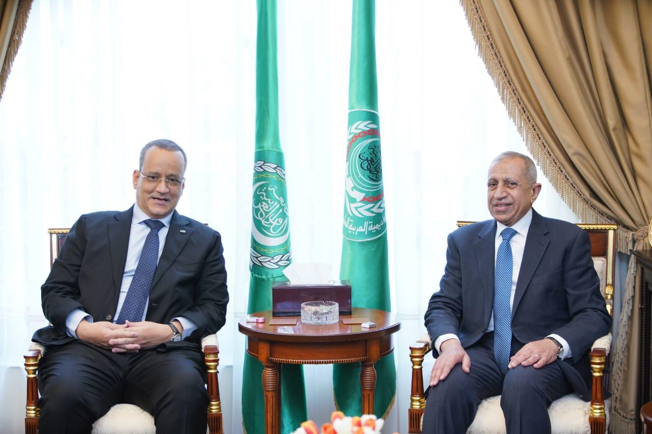 وزير الخارجية الموريتاني يزور الأكاديمية العربية بالإسكندرية