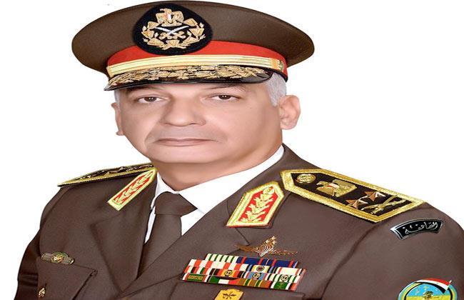 القائد العام للقوات المسلحة ينيب قادة الجيوش لوضع الزهور على النصب التذكارى للجندي المجهول القائد العام للقوات المسلحة ينيب قادة الجيوش لوضع الزهور على النصب التذكارى للجندي المجهول
