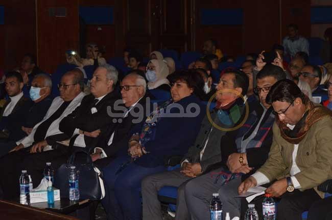 وزيرة الثقافة تشهد حفل تخرج ورشة ابدأ حلمك في بورسعيد