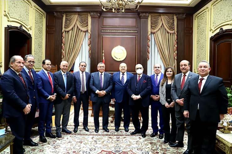 رئيس مجلس الشيوخ يستقبل رئيس حزب الوفد بمقر المجلس
