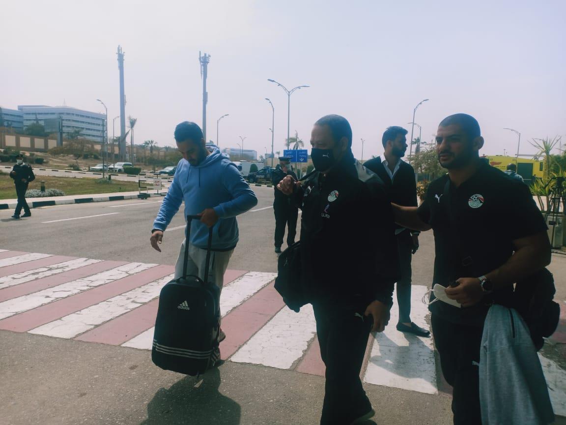 المنتخب الوطني يصل مطار القاهرة