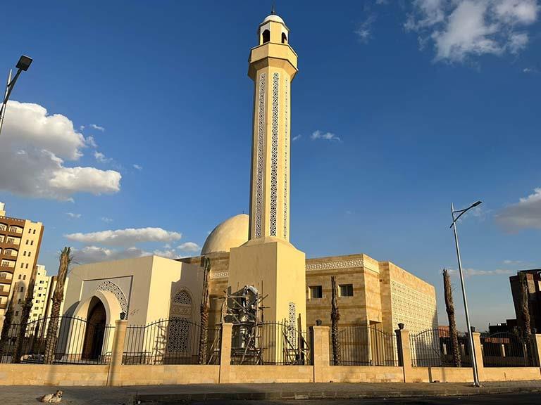 صور من أحد المساجد ضمن مشروع أرض الخيالة 