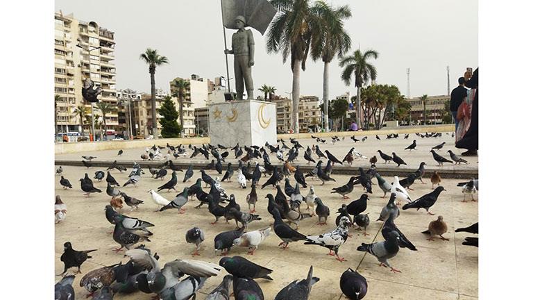 ساحة ميدان الشهداء في شم النسيم