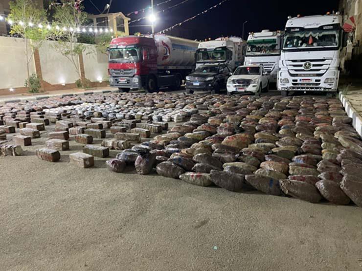 الأمن العام: ضبط 10911 تاجر مخدرات بمضبوطات بلغت 636 مليون جنيه في شهر الأمن العام: ضبط 10911 تاجر مخدرات بمضبوطات بلغت 636 مليون جنيه في شهر