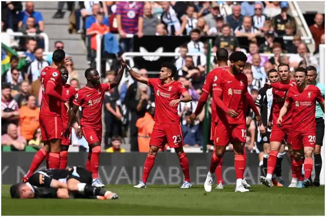 ليفربول يعود للصدارة المؤقتة الدوري الإنجليزي بهدف في نيوكاسل ليفربول يعود للصدارة المؤقتة الدوري الإنجليزي بهدف في نيوكاسل