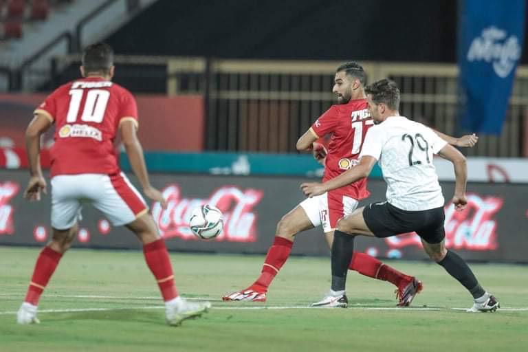 الإصابات تضرب الأهلي بقوة قبل مواجهة البنك بالدوري الإصابات تضرب الأهلي بقوة قبل مواجهة البنك بالدوري