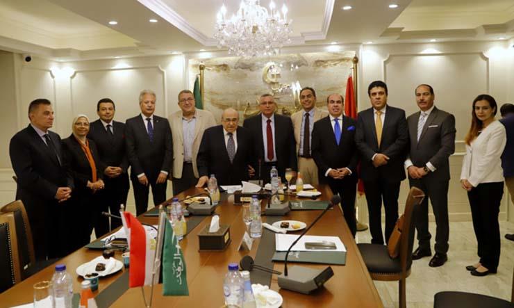 انطلاق الاجتماع الأول للجنة الوفد للحوار الوطني انطلاق الاجتماع الأول للجنة الوفد للحوار الوطني