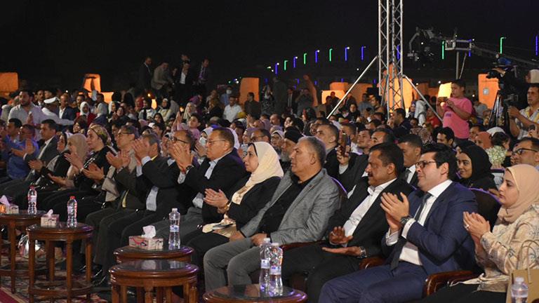 محافظ الشرقية يشهد ختام مهرجان تل بسطا للموسيقى والغناء محافظ الشرقية يشهد ختام مهرجان تل بسطا للموسيقى والغناء