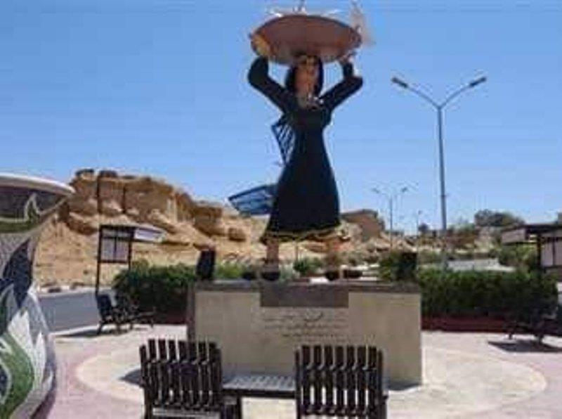 تمثال أم السيد بشرم الشيخ  (2)