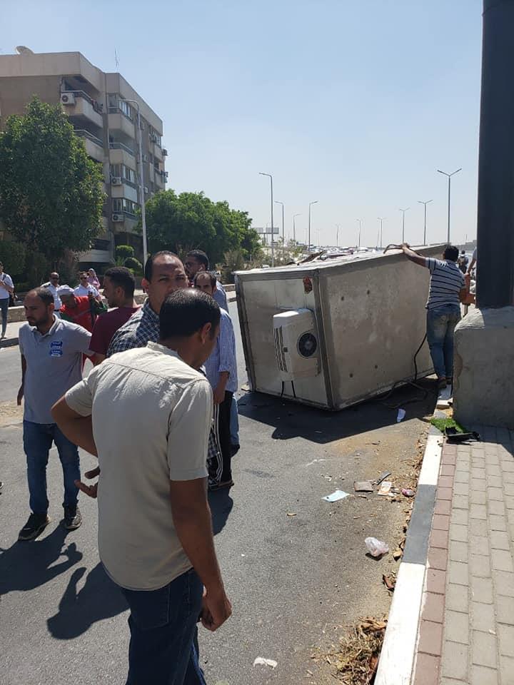 حادث سيارة بمطلع محور حسب الله الكفراوي