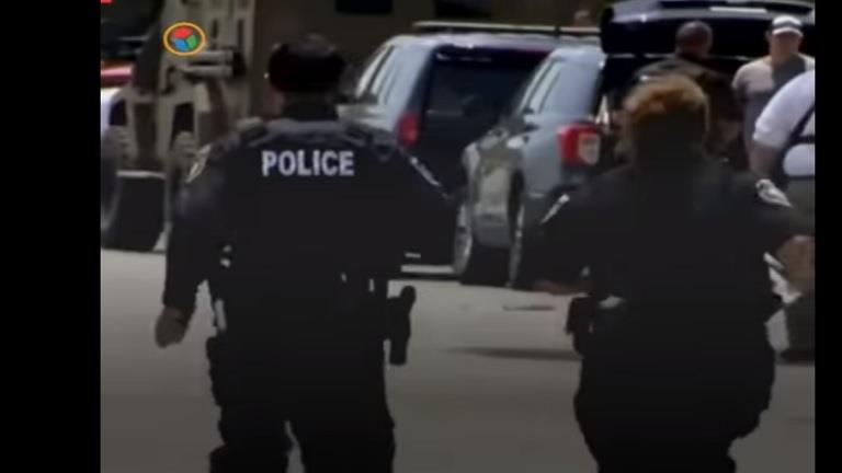 إصابة ٩ أشخاص بينهم طفل في إطلاق نار بنيوجيرسي الأمريكية إصابة ٩ أشخاص بينهم طفل في إطلاق نار بنيوجيرسي الأمريكية