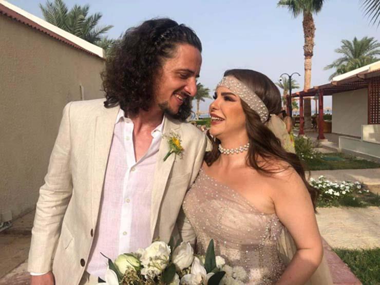  دنيا عبدالعزيز في حفل زفافها  