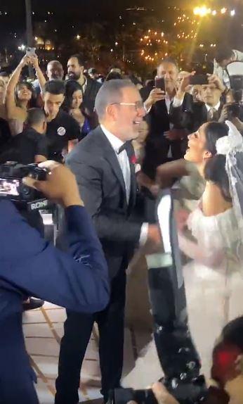 مدحت العدل وابنته في حفل زفافها 4